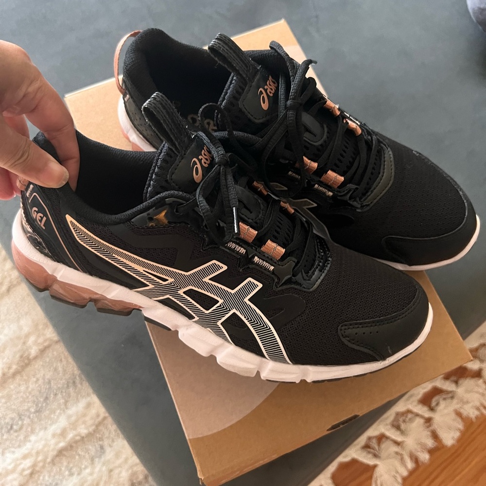 Women’s Asics Running Shoe
